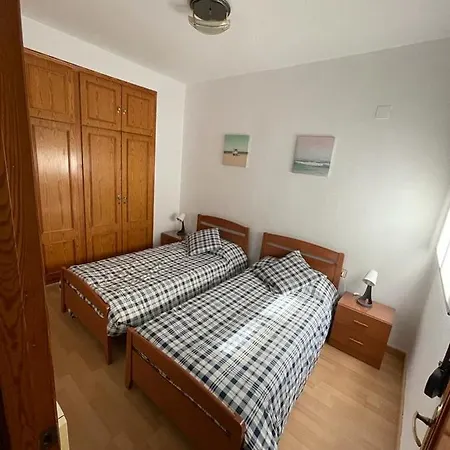 Precioso Adosado Con Parking A 100 Metros De La Playa Holiday home