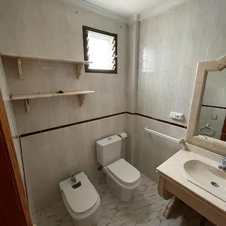 Precioso Adosado Con Parking A 100 Metros De La Playa Holiday home Playa de Mar